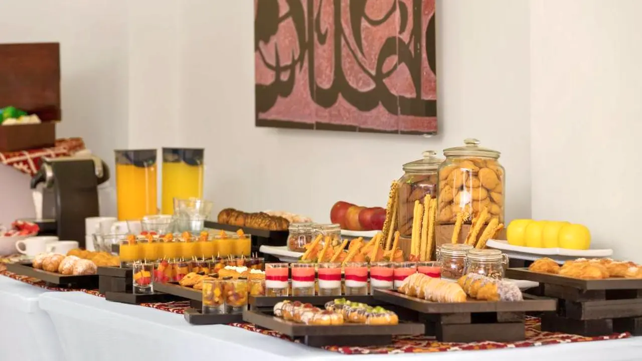 الفندق راديسون بلو - القصير